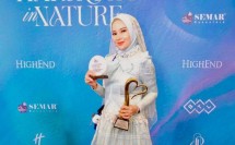 dr. Ayu Widyaningrum raih Socialpreneur Award 2024 pada ajang I Fashion & The Masterpiece 2024. 