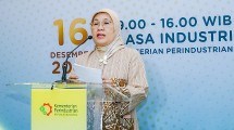  Direktur Jenderal Industri Kecil, Menengah, dan Aneka (IKMA) Reni Yanita