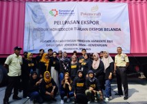 Caption foto: pelepasan ekspor produk homedecor tujuan ekspor Belanda (peserta pendampingan pameran AMBIENTE 2025/Dirjen IKMA Kemenperin)