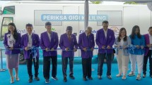 Peresmian Bus Periksa Gigi Keliling di Surabaya, oleh Lion WINGS.