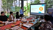Caption Foto: Prof. Ari Fahrial Syam Memberikan Paparan Penelitian dalam Sesi Fexuprazan IIT Meeting Final Wrap UP