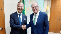 Menperin Agus Gumiwang Kartasasmita bersama Wapres Brasil sekaligus Menteri Pembangunan, Industri, Perdagangan dan Jasa Brasil, Geraldo Alckmin