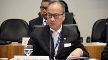 Menteri Perindustrian Agus Gumiwang Kartasasmita