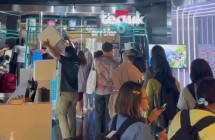Foto ilustrasi, PT Platinum Wahab Nusantara Tbk adalah perusahaan yang menaungi brand minuman kekinian Teguk.