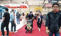 GIIAS 2025 perhatikan kenyamanan pengunjung dengan sediakan stroller untuk anak.