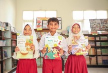 Kali ini Program Literasi Anak Negeri BRI Peduli dilaksanakan di SD Negeri (SDN) 1 Malaka yang berlokasi di Kec. Pemenang, Kab. Lombok Utara, Provinsi Nusa Tenggara Barat (NTB)
