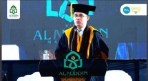 Prof.Dr. H. Mustari Mustafa, M.Pd, Ketua Harian YIC Masjid Al Markaz Al Islami Makassar, Presidium Kahmi Sulawesi Selatan, dan Guru Besar UIN Alauddin