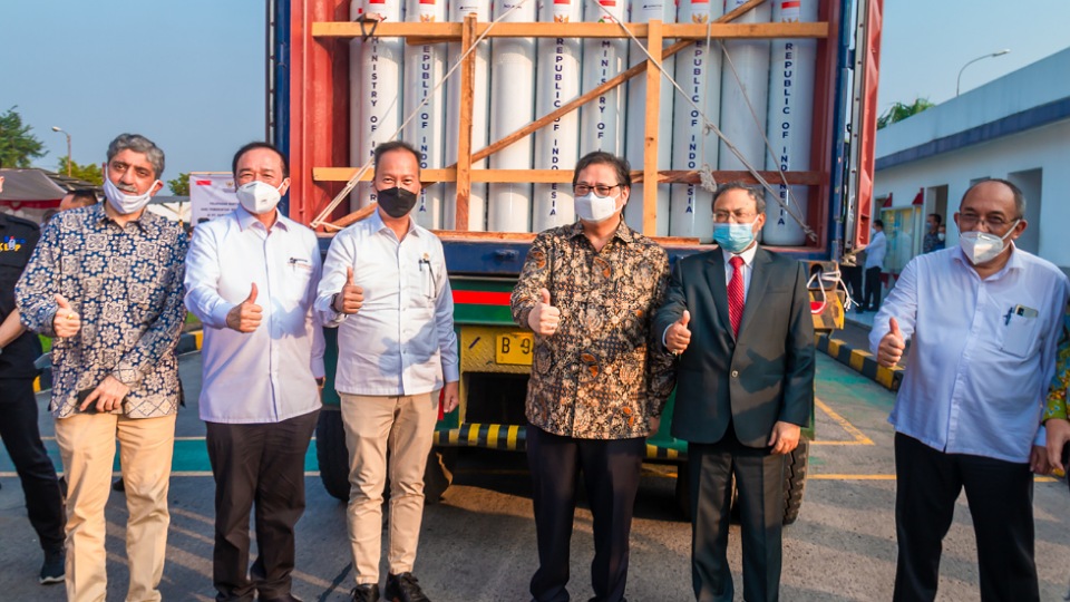 Kemenperin Kirimkan Bantuan 3.500 Tabung Oksigen ke India