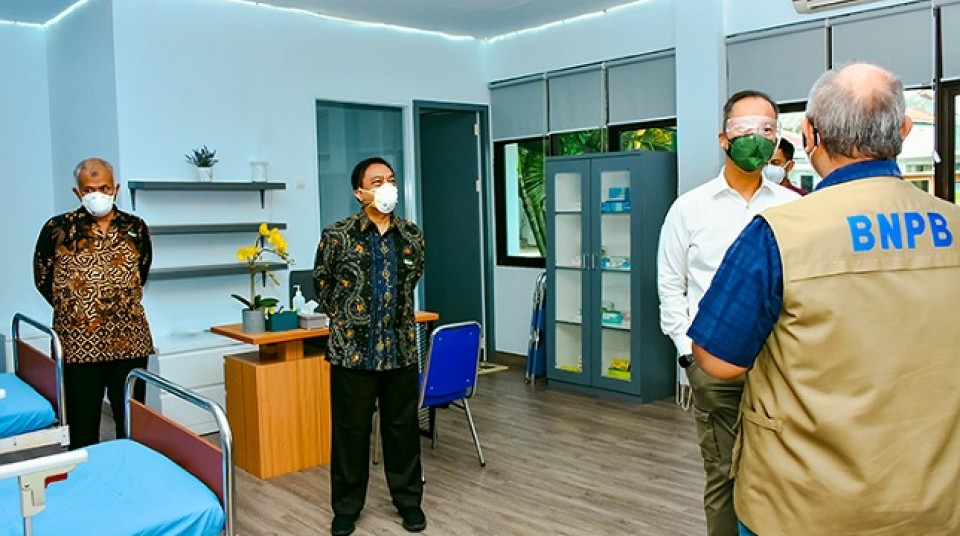 Menperin Meresmikan Fasilitas Isolasi Mandiri Terpusat di BDI Jakarta