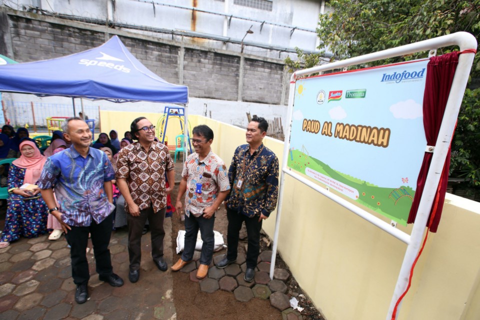 Indofood Resmikan Taman Bermain PAUD di Padalarang