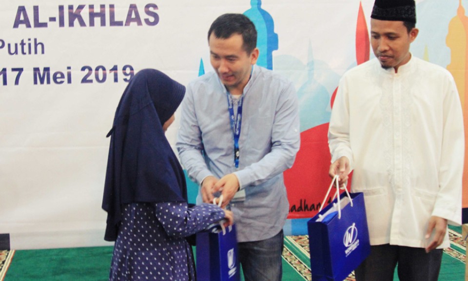 WOM Finance Berbagi Dibulan Suci Ramadhan