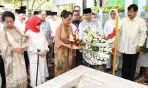 Ziarah Makam Fatmawati