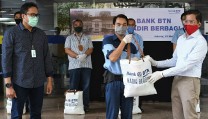 Bank BTN Berikan Paket Sembako dan Alat Kesehatan
