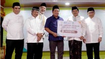 BSI Silaturahmi dan Serahkan Bantuan Fasilitas Sanitasi YLPI Mahyal Ulul Al Aziziyah