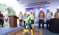 MANDIRI BANGUN MENARA MANDIRI BEKASI